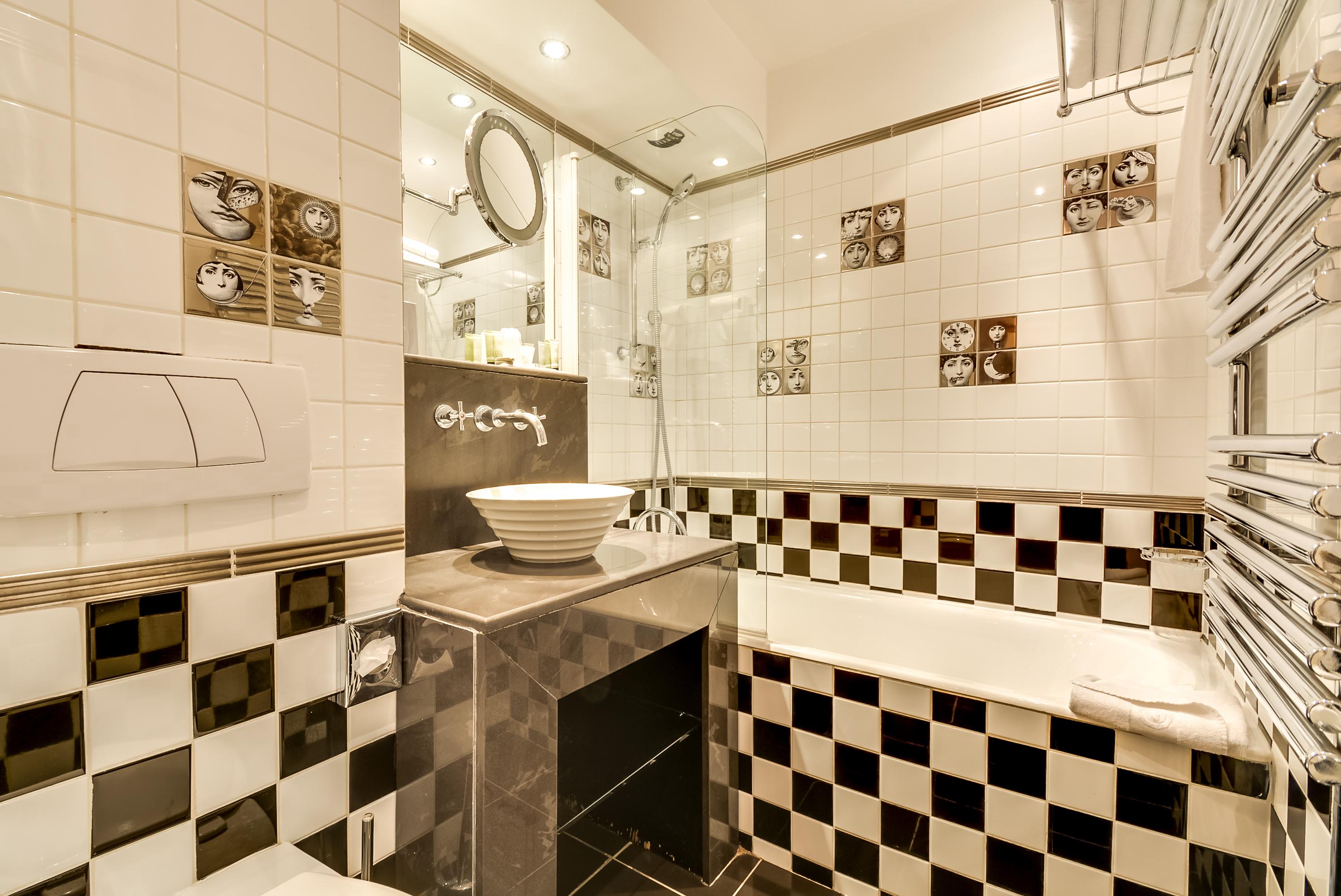 Lutece Port Royal 4* Parijs