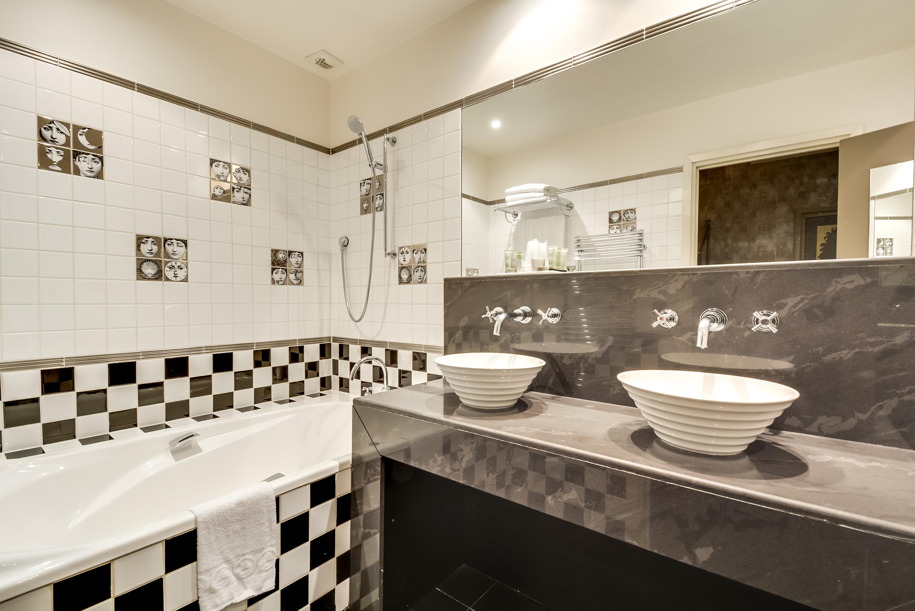 Hotel Lutece Port Royal Parijs